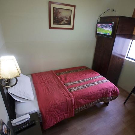 Hotel Tinkus Inn ลิมา ภายนอก รูปภาพ