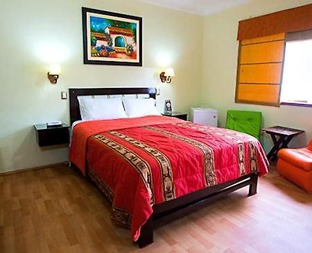Hotel Tinkus Inn ลิมา ภายนอก รูปภาพ