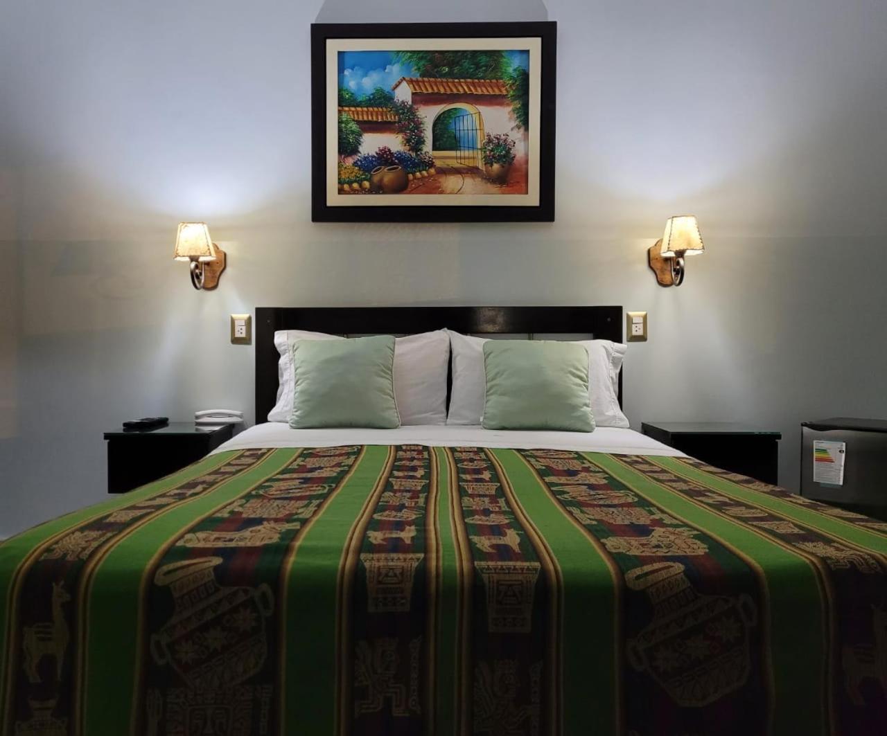 Hotel Tinkus Inn ลิมา ภายนอก รูปภาพ