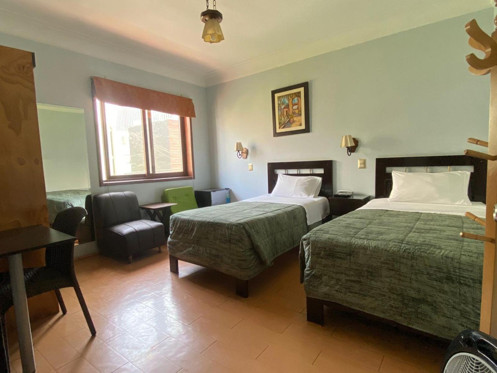Hotel Tinkus Inn ลิมา ภายนอก รูปภาพ