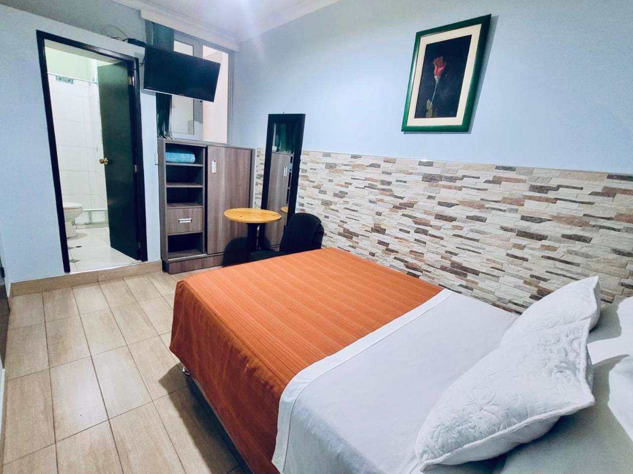 Hotel Tinkus Inn ลิมา ภายนอก รูปภาพ