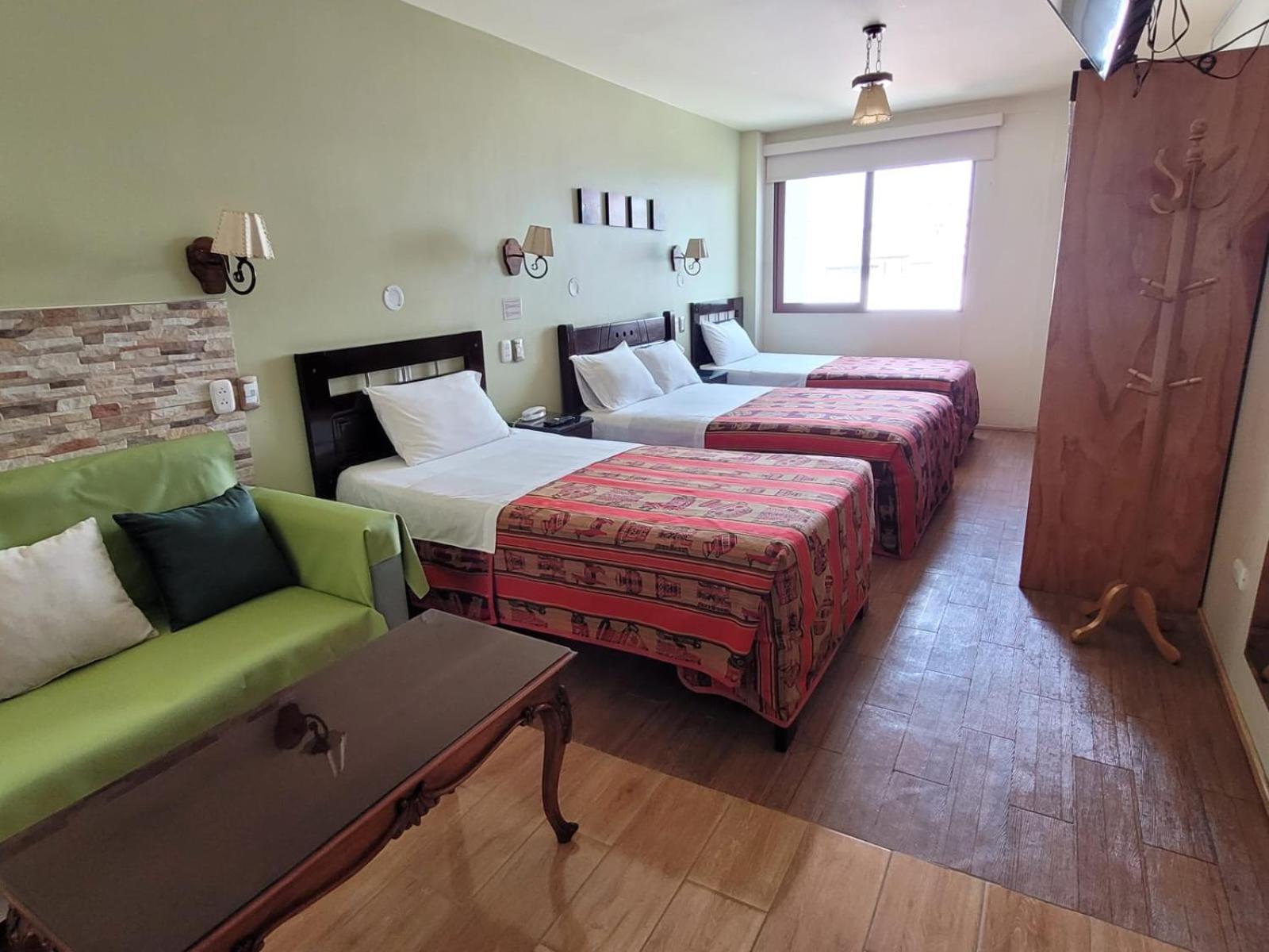 Hotel Tinkus Inn ลิมา ภายนอก รูปภาพ